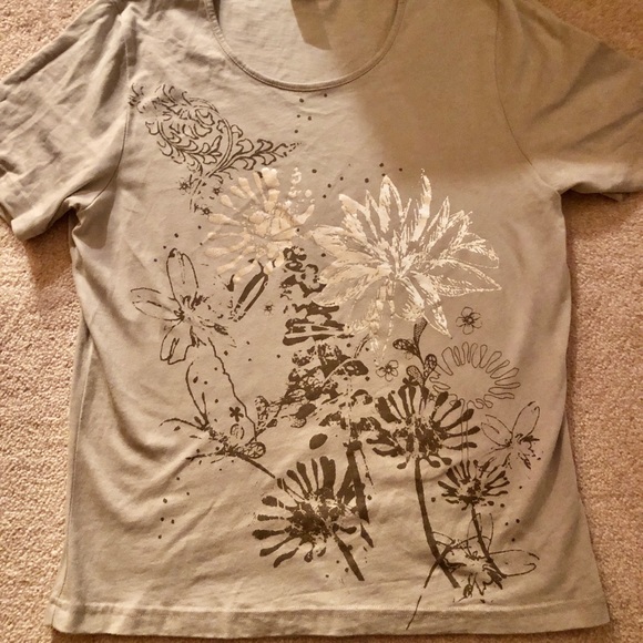 Lascana grey/silver top👚. - Picture 6 of 6